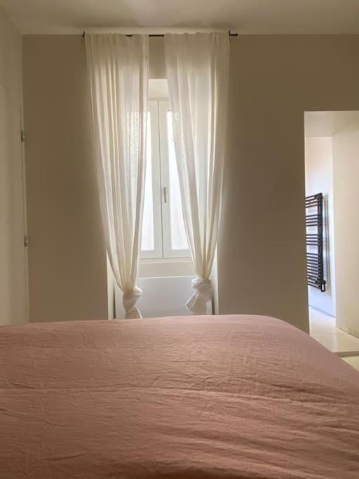 Welcoming, Lovely, Calm & Centrally Located Flat Dijon Ngoại thất bức ảnh